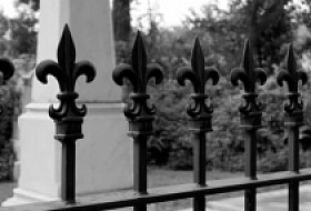 Оградка на могилу: какую выбрать? Оградка на могилу: какую выбрать?